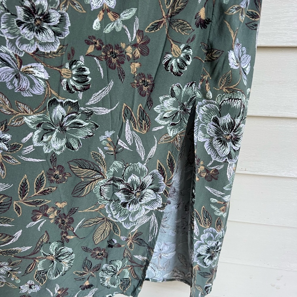 Maurice’s Smocked Floral Green Dress Size XXL - Picture 4 of 14